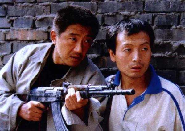 演员丁勇岱视频,丁勇岱成名后娶初恋一心相爱37年