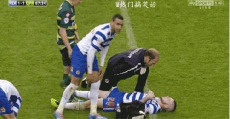 盘点足坛的搞笑迷惑瞬间,世界足球史上最搞笑的瞬间