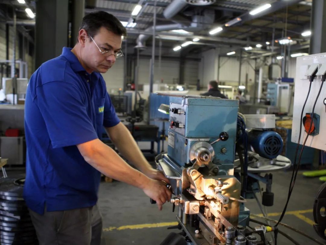 鍋氬ソ涓浗,鍋氫腑鍥藉ソ閿墖