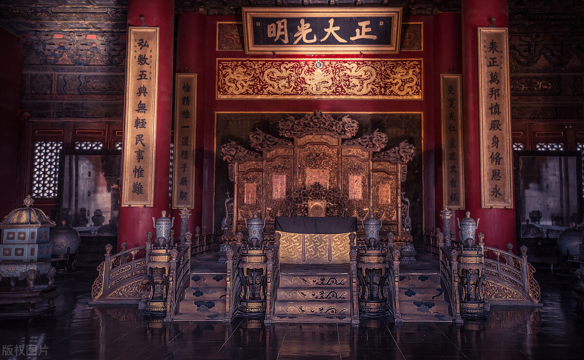 中国历代皇帝之最，最短的在位半天，最长的62年，有位67岁才登基