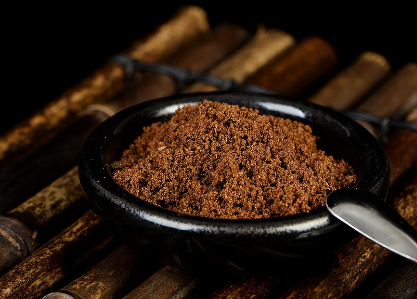 五万一克的奇楠图片,奇楠一万元一克真的假的