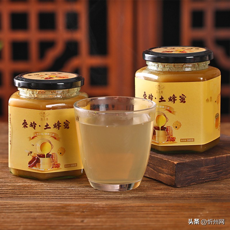 白糖蜜和纯蜂蜜有什么区别,成熟蜜和普通蜂蜜有什么区别