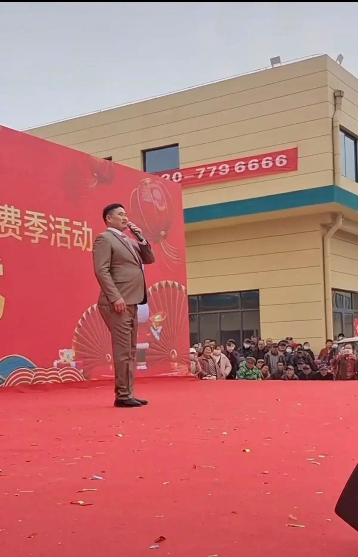 山东大衣哥最新的视频,山东大衣哥单县