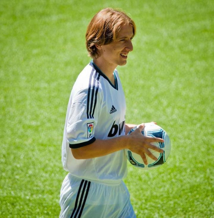 世界第一中场大师莫德里奇,莫德里奇世界上最优秀的中场