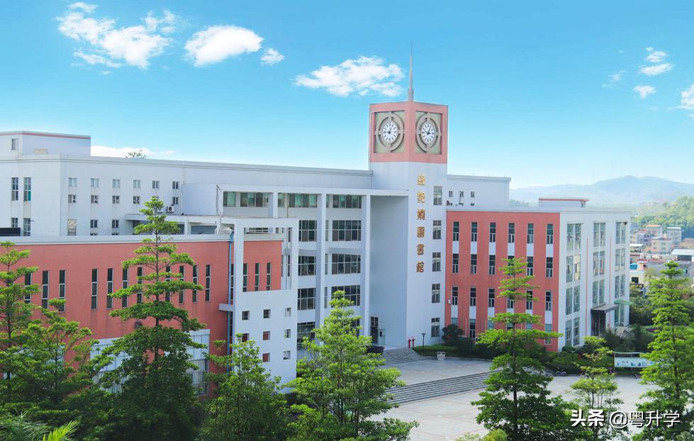 广州商学院的地址,广州商学院小语种专业