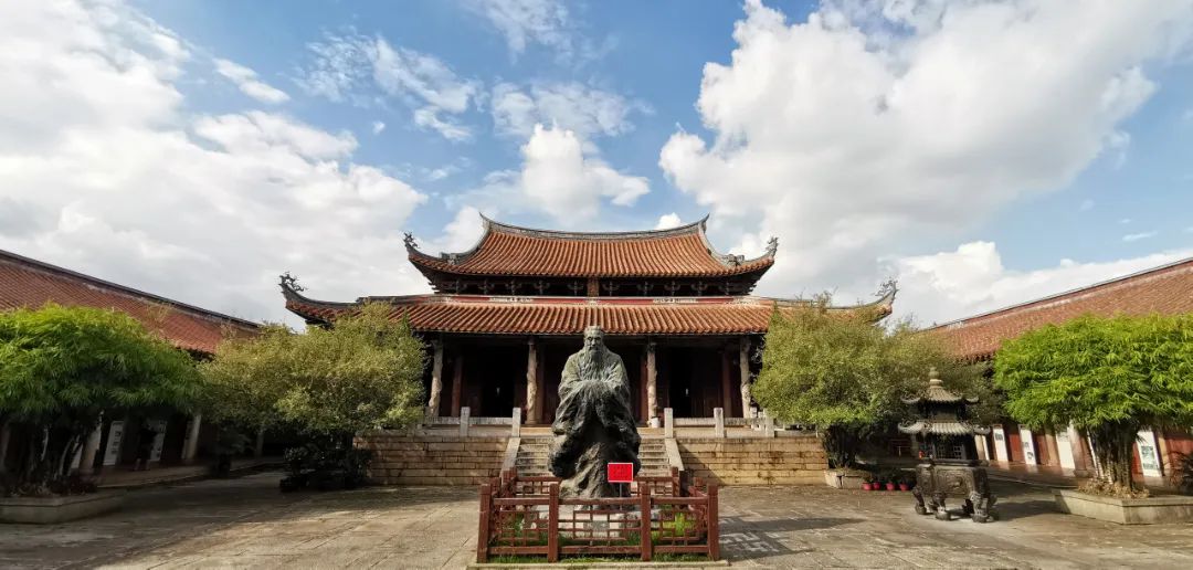 闽山闽水物华新在师生中引热议,闽南旅游推荐漳州旅游攻略