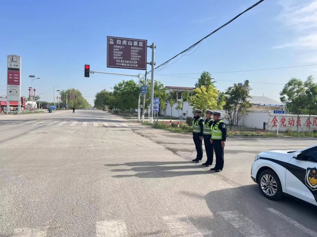 山东交警全方位保障出行安全畅通,暖心2019山东交警温暖守护回家路