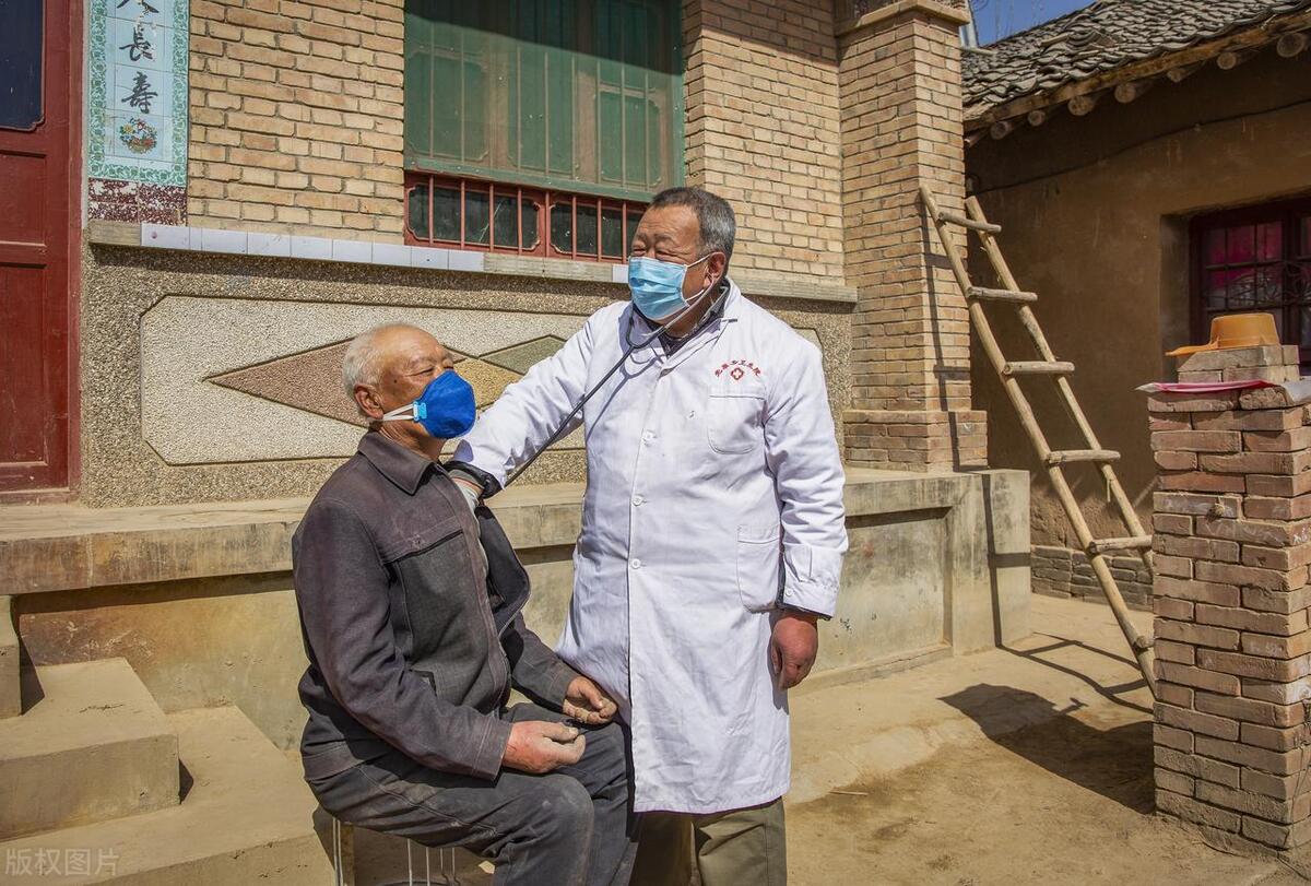 18岁刚参加完高考感染艾滋病,18岁女孩染上艾滋