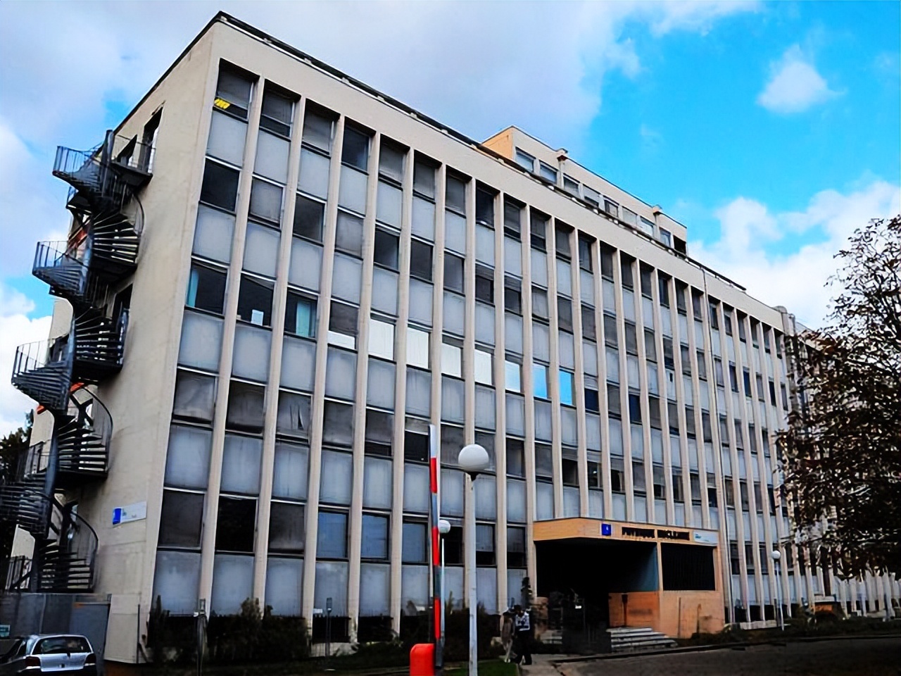 里昂第一大学——法国东南部大城市里昂的最大高等学府