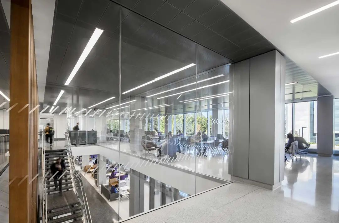 陆本TOP2英硕，弃高薪互联网大厂，转码攻下「西北大学」