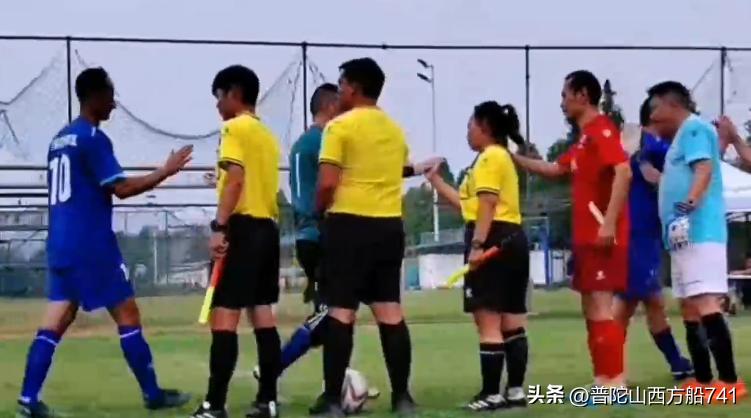 足球队和球迷的感人故事,足球队故事