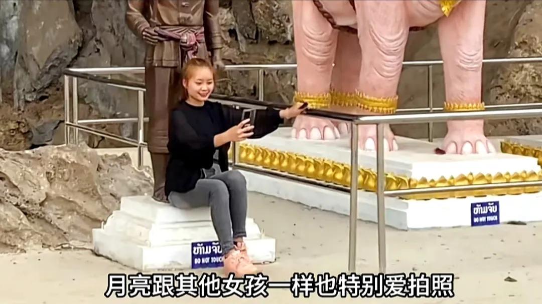 摩旅老挝琅勃拉邦,摩旅老挝