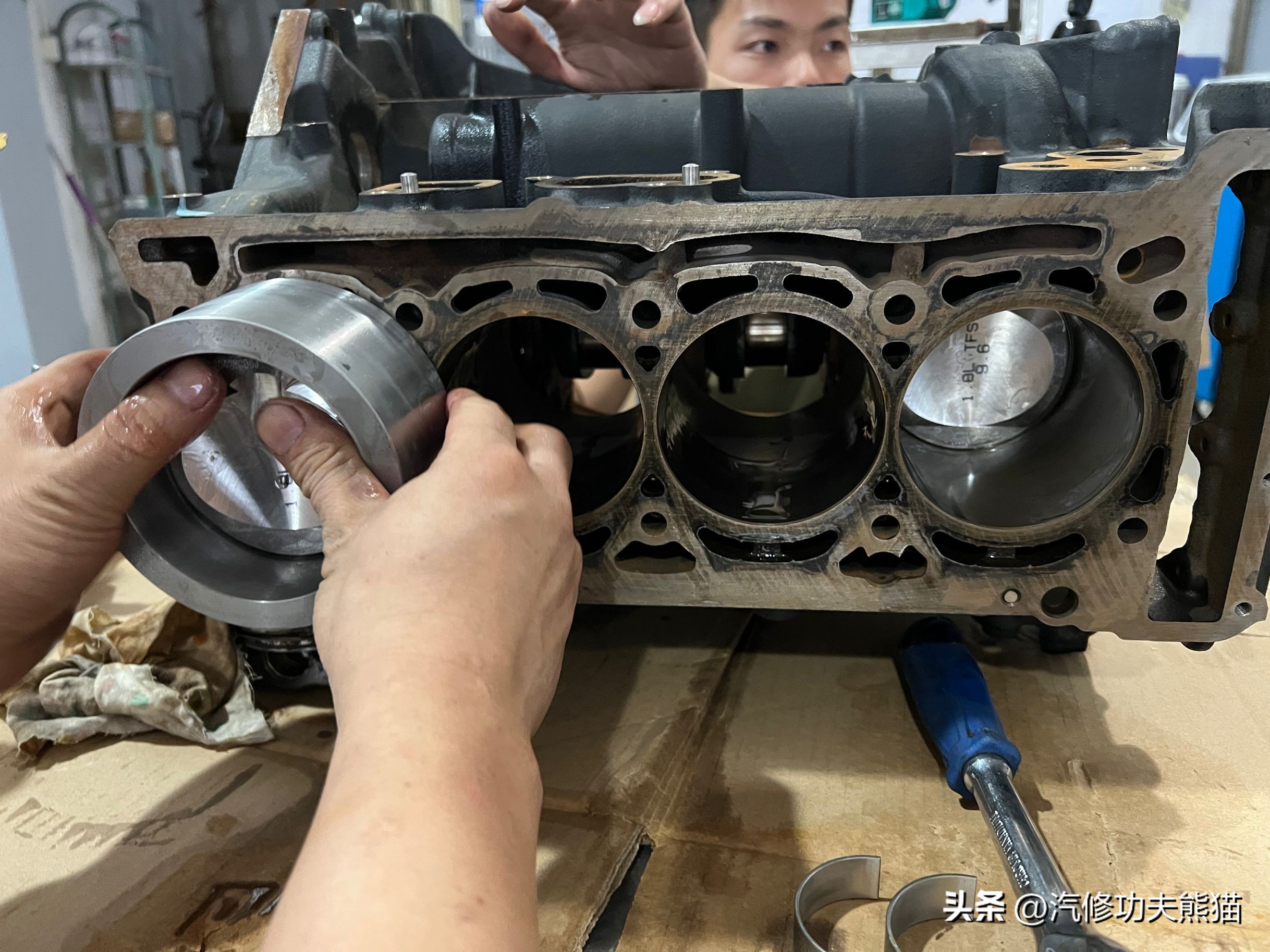 大众途观三百公里烧一升机油,途观3代发动机烧机油