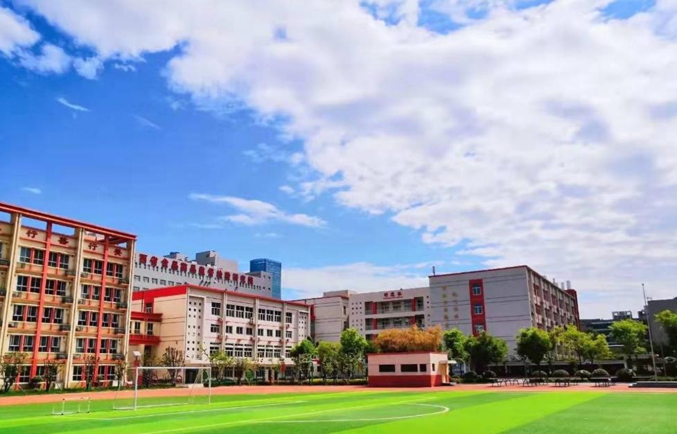 西安学校教育均衡发展,西安高新第二学校是重点