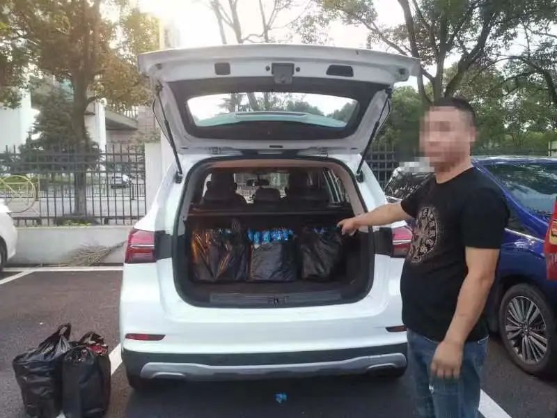 九江破获非法贩卖笑气案件,江西九江卖笑气被抓