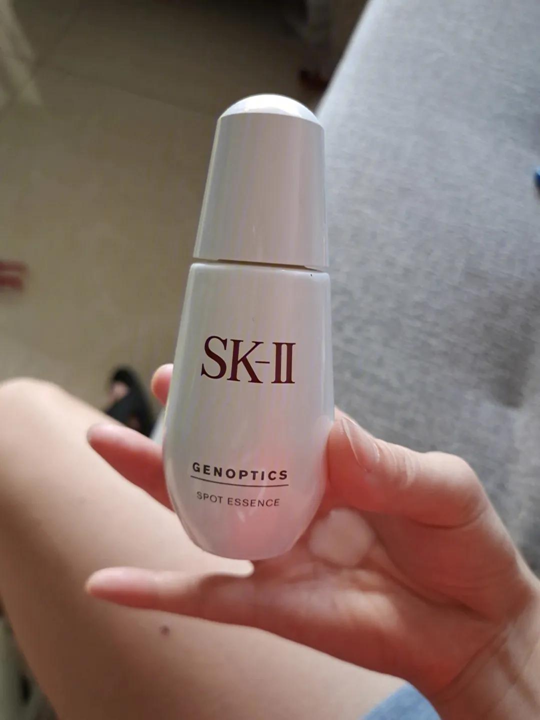 skii抗老精华,天然精华唤醒肌肤