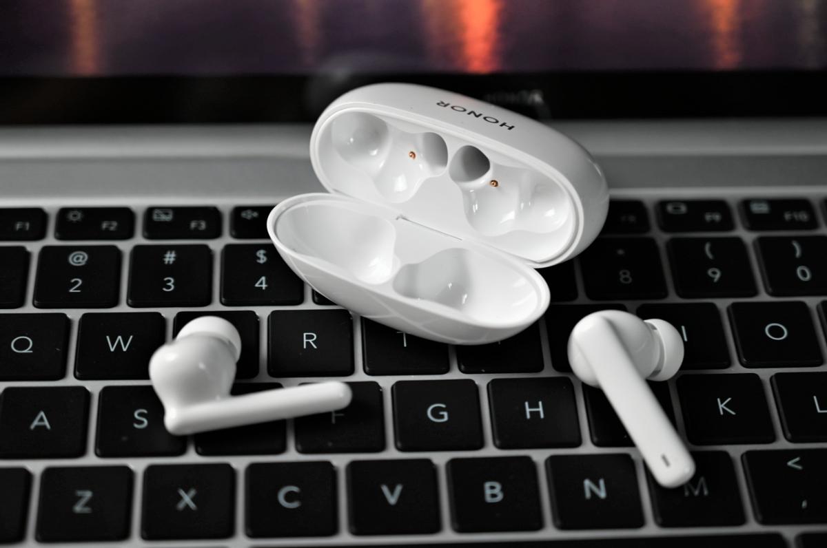 荣耀earbudsx2和红米buds3哪个好,荣耀earbuds3pro预计价格