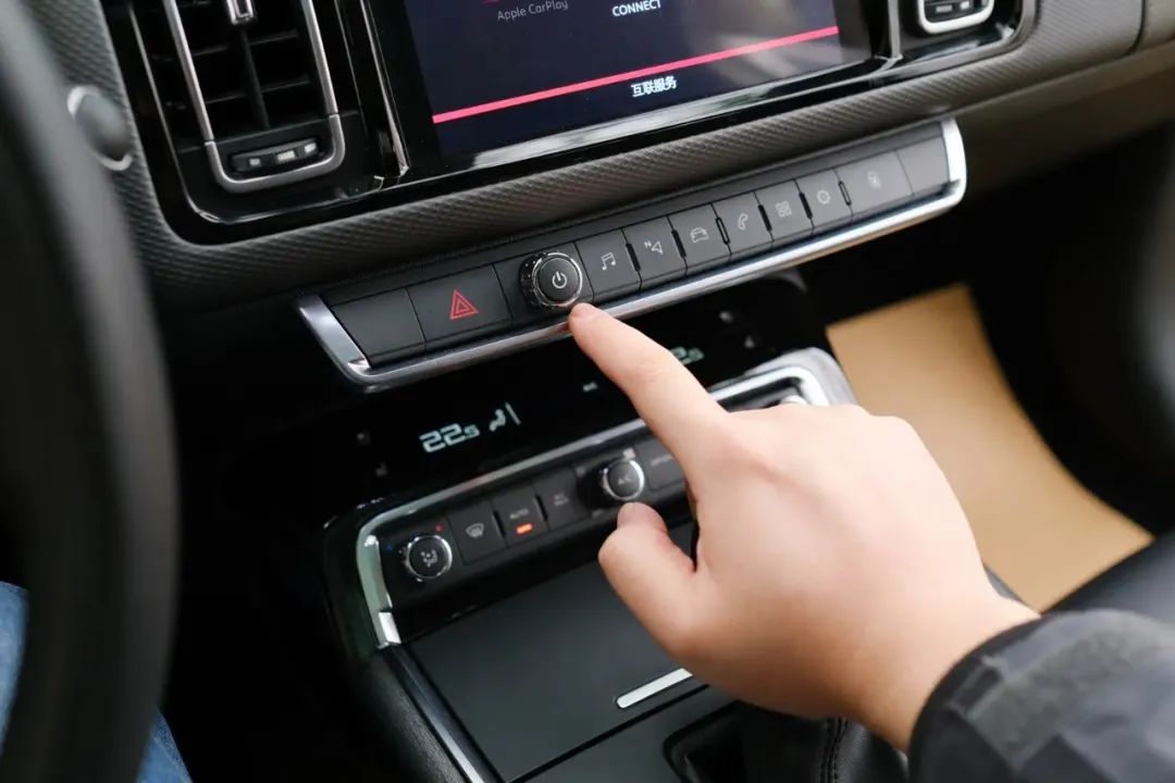 一六年雪铁龙c6二手多少钱,济南二手雪铁龙c6清仓价格