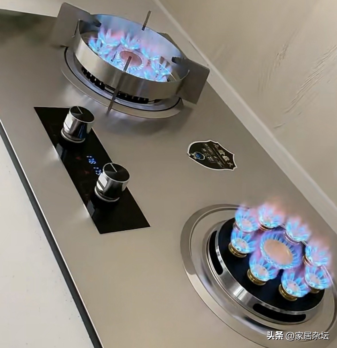 煤气灶和天然气灶为什么差价大,燃气灶600和3000的有什么区别