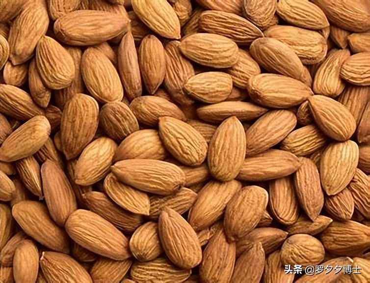多吃坚果可防老年痴呆症,预防大脑痴呆五种坚果