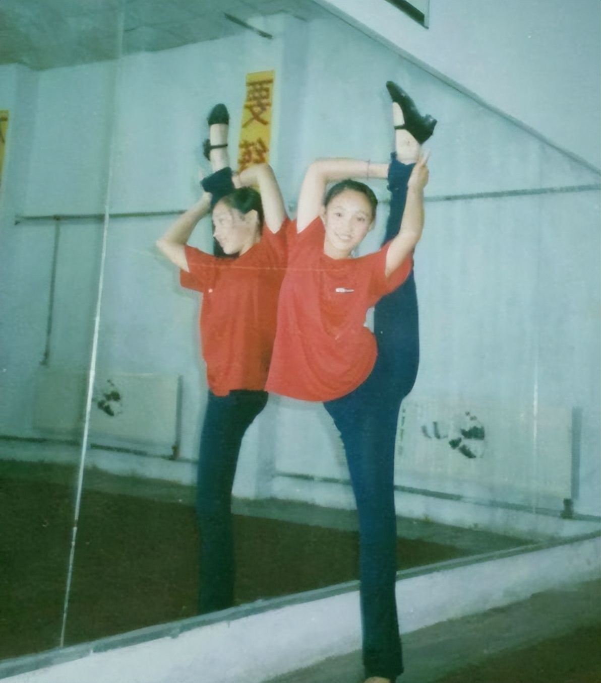 白静嫁入豪门后仅2年被丈夫刺死,白静悲惨的婚姻