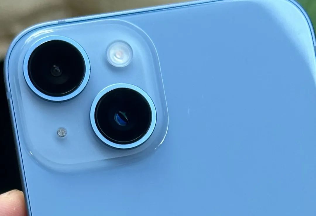 小米13可以对标苹果14吗,小米13真的可以跟iphone14对比吗