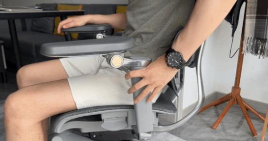 老罗推荐人体工学椅评测,网易严选领航员老罗