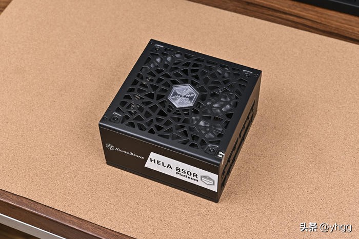 低调实用中塔——ROGZ690HERO+影驰4070Ti+银欣FARAB2装机展示