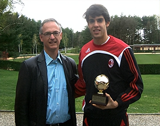 iffhs最佳球员奖,哈维和梅西中场谁厉害