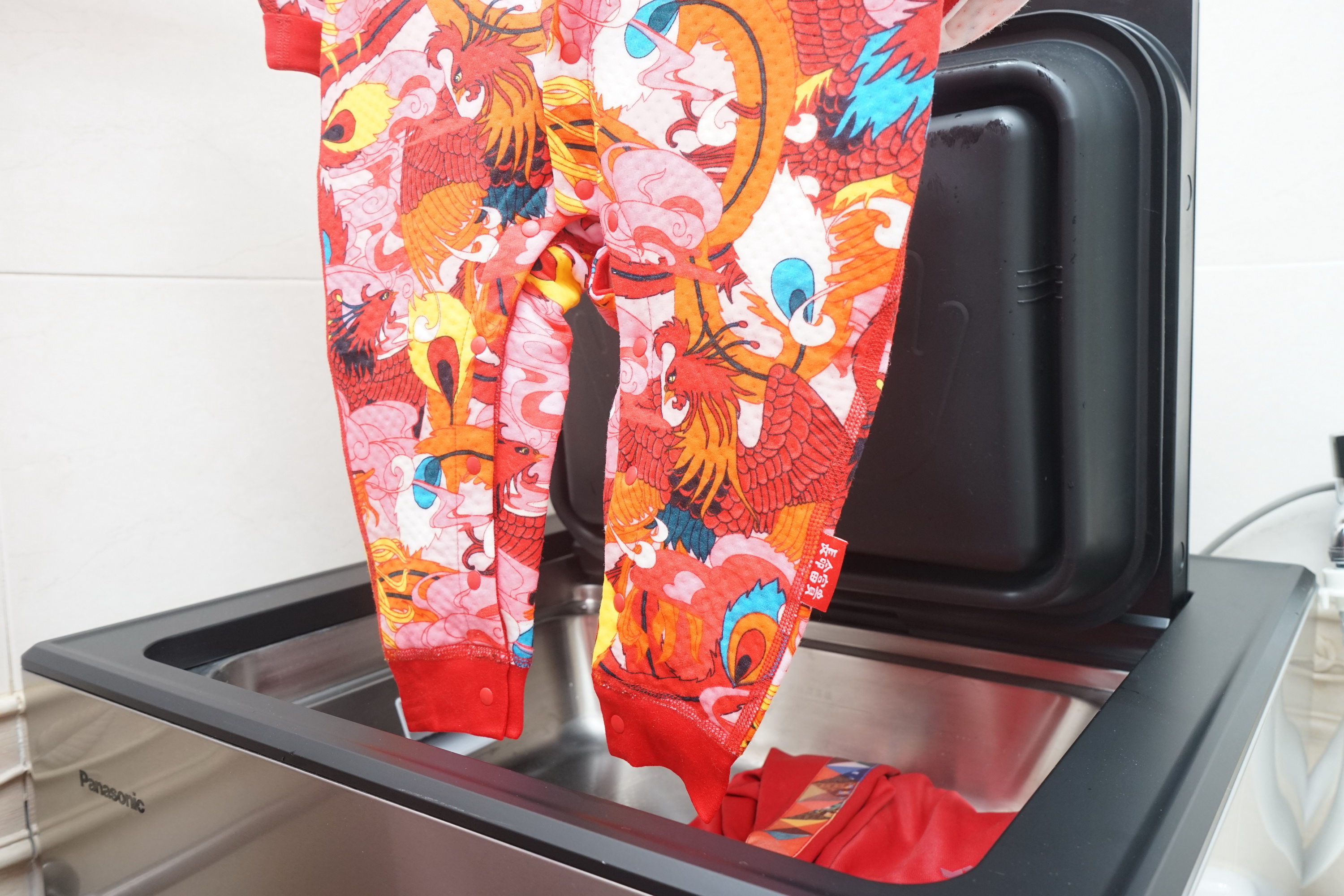 松下na-y1z测评视频,松下na-y1z洗衣机器人安装