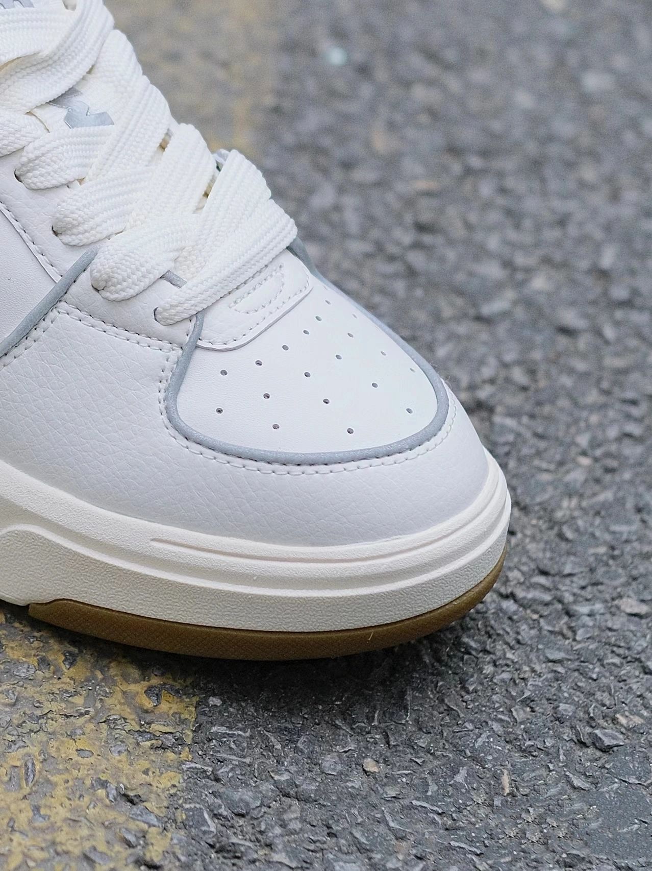 mlb复古小白鞋板鞋穿搭,mlb复古板鞋新款和经典款