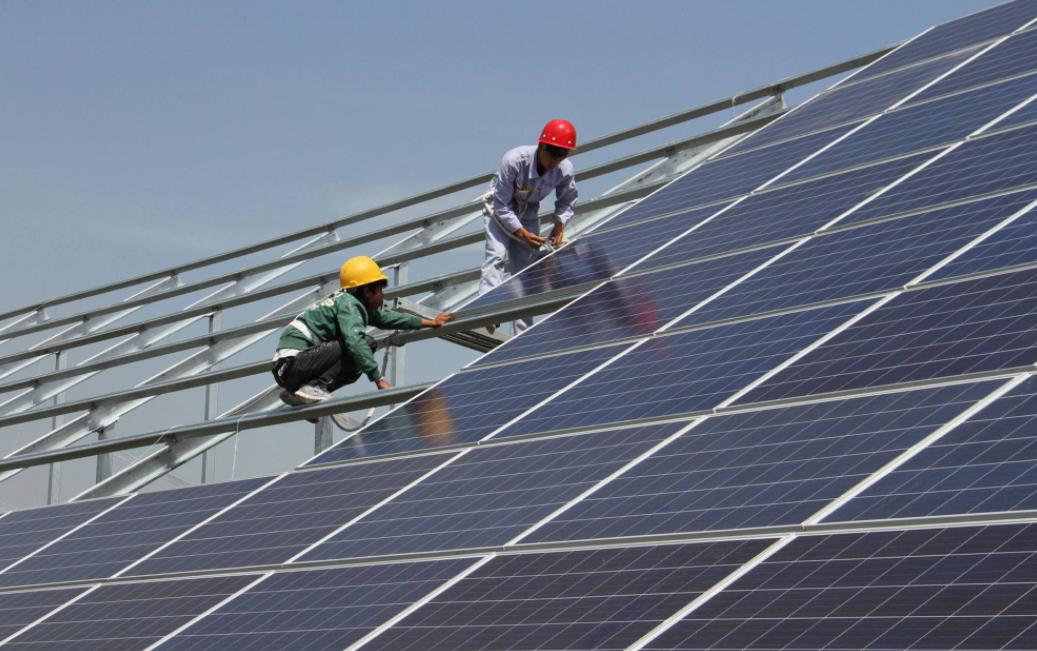 中国哪里的沙漠适合光伏发电,中国沙漠发电量