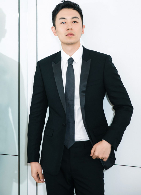 朱亚文:行走的荷尔蒙,男德天花板,他到底有什么魅力呢?