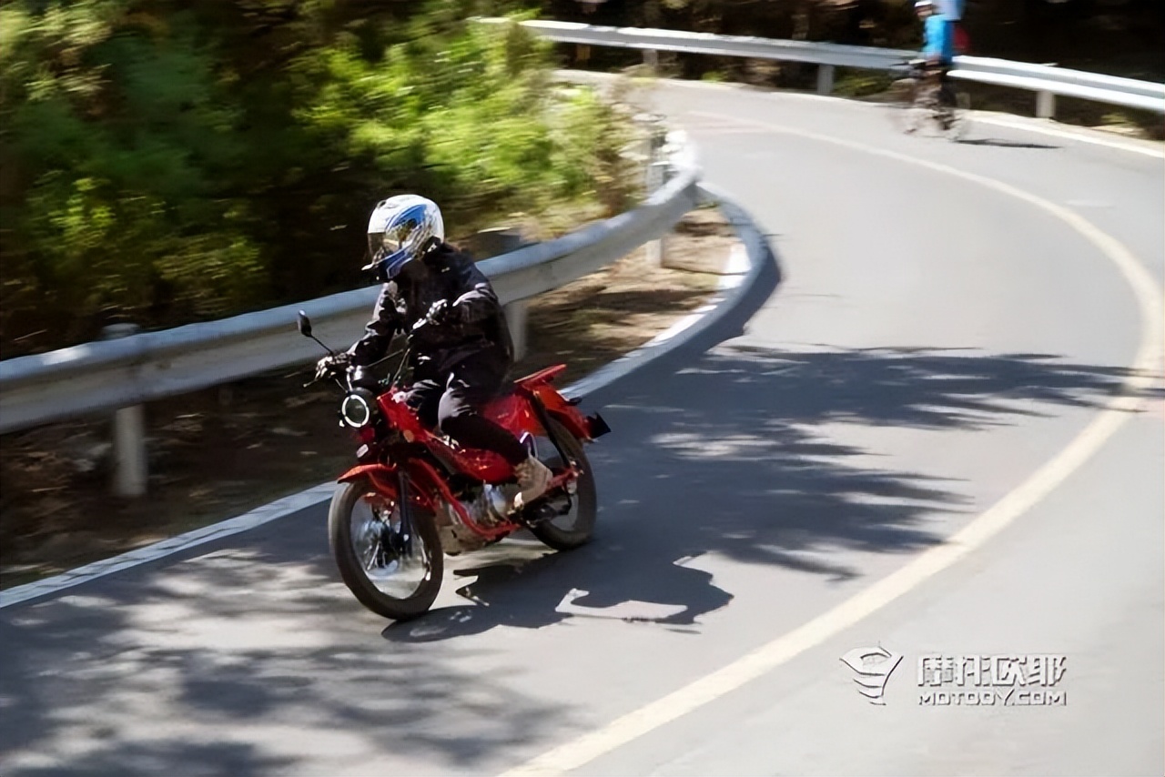 国产运动弯梁摩托车,宗申野米弯梁车架