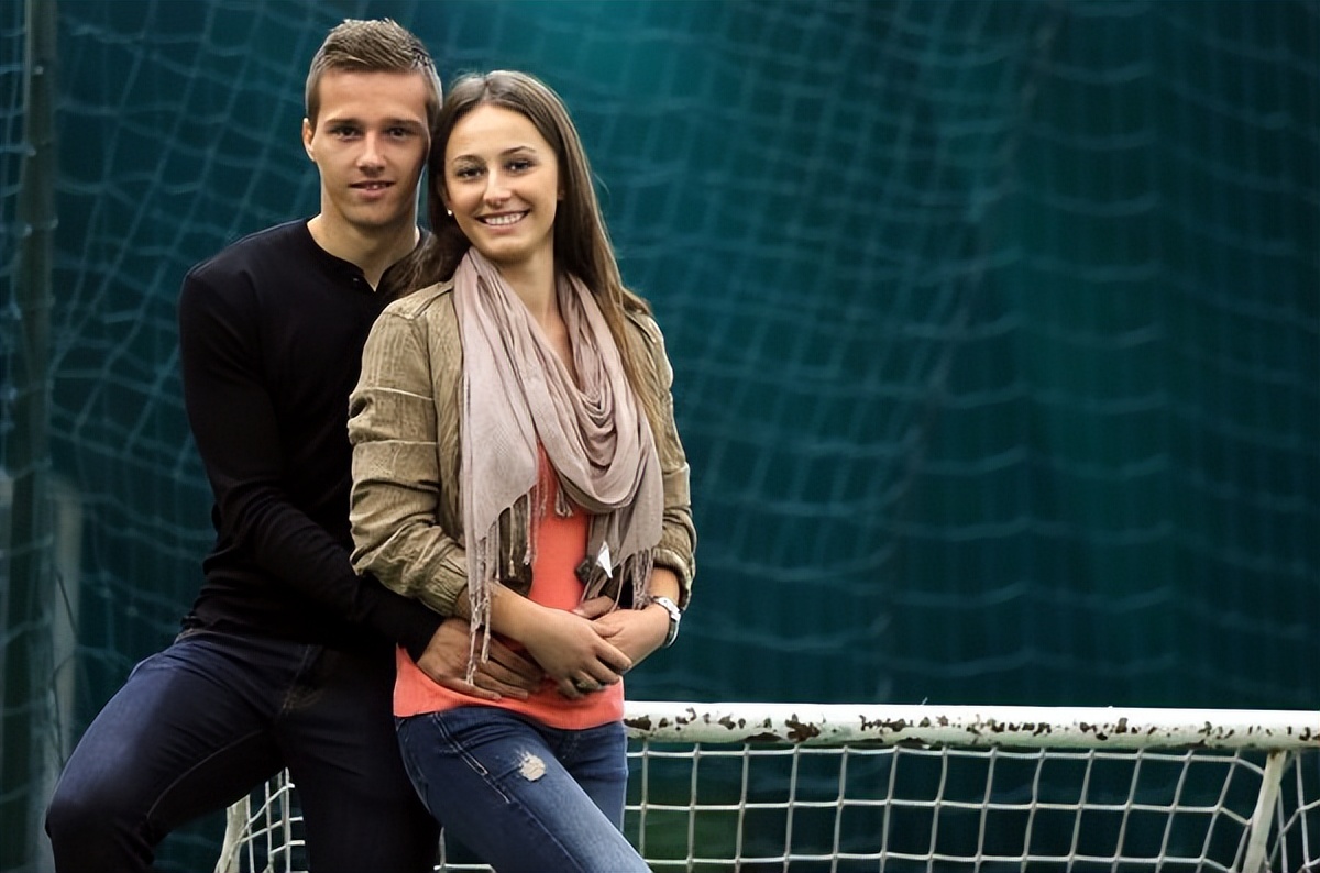 中超水货前锋,奥尔西奇在克罗地亚队踢什么位置