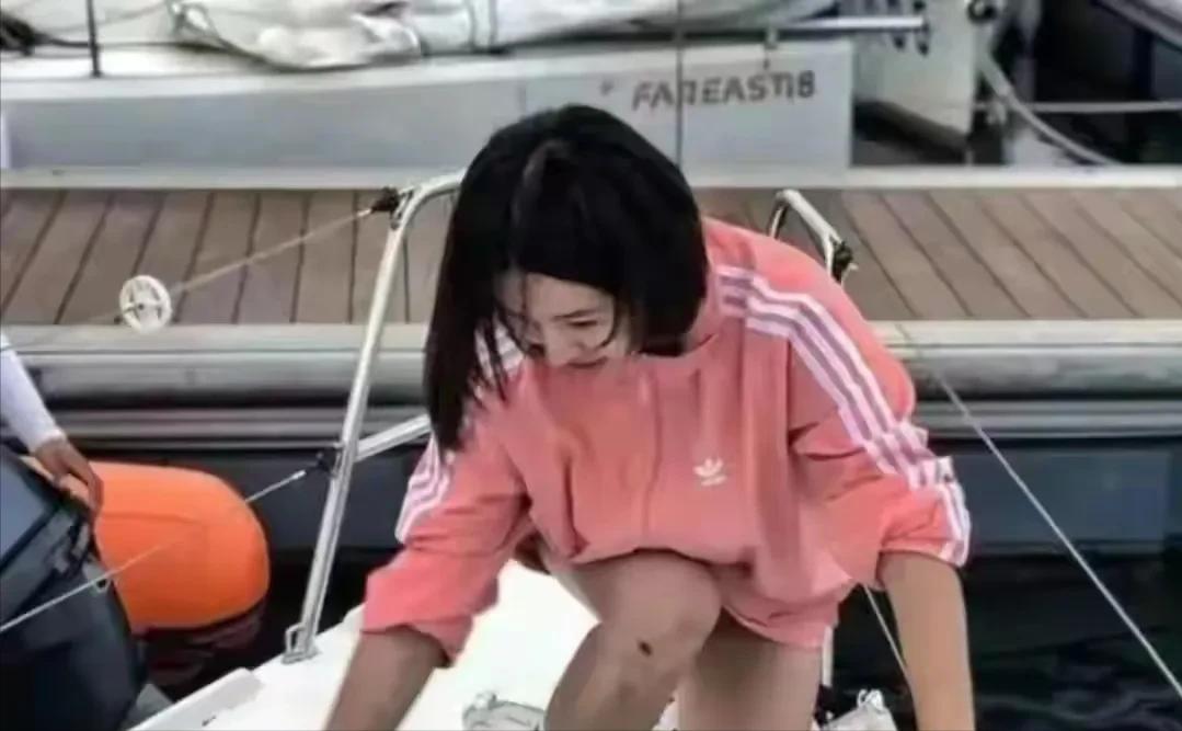 翼装飞行女子刘安遇难现场,翼装飞行女孩刘安死亡记录