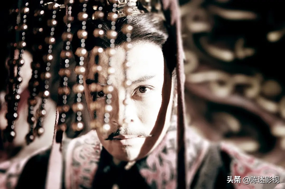 扮演皇帝最像的十位演员,九十年代撞脸乾隆皇帝的演员