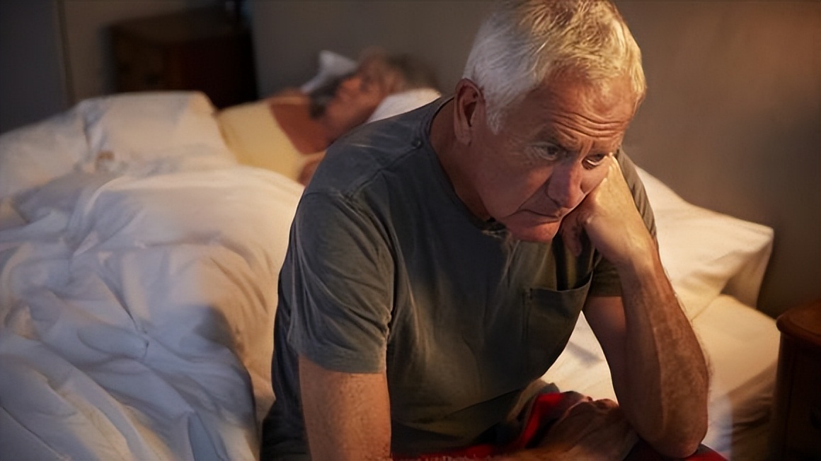 老年人睡几个小时最健康,中老年人要睡多少个钟才可以