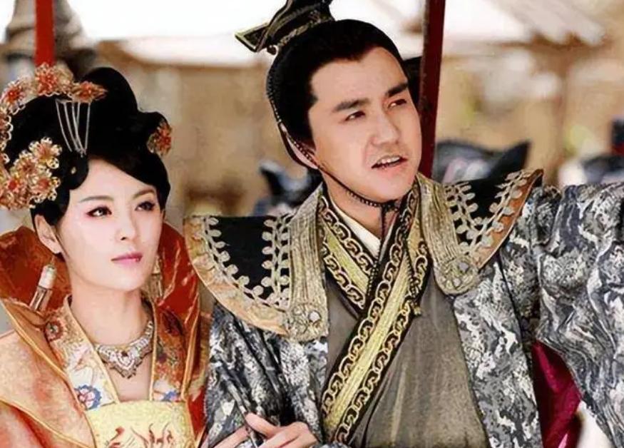 亿万富豪情迷外甥女，后来两家家破人亡，他更是被剁成上百块