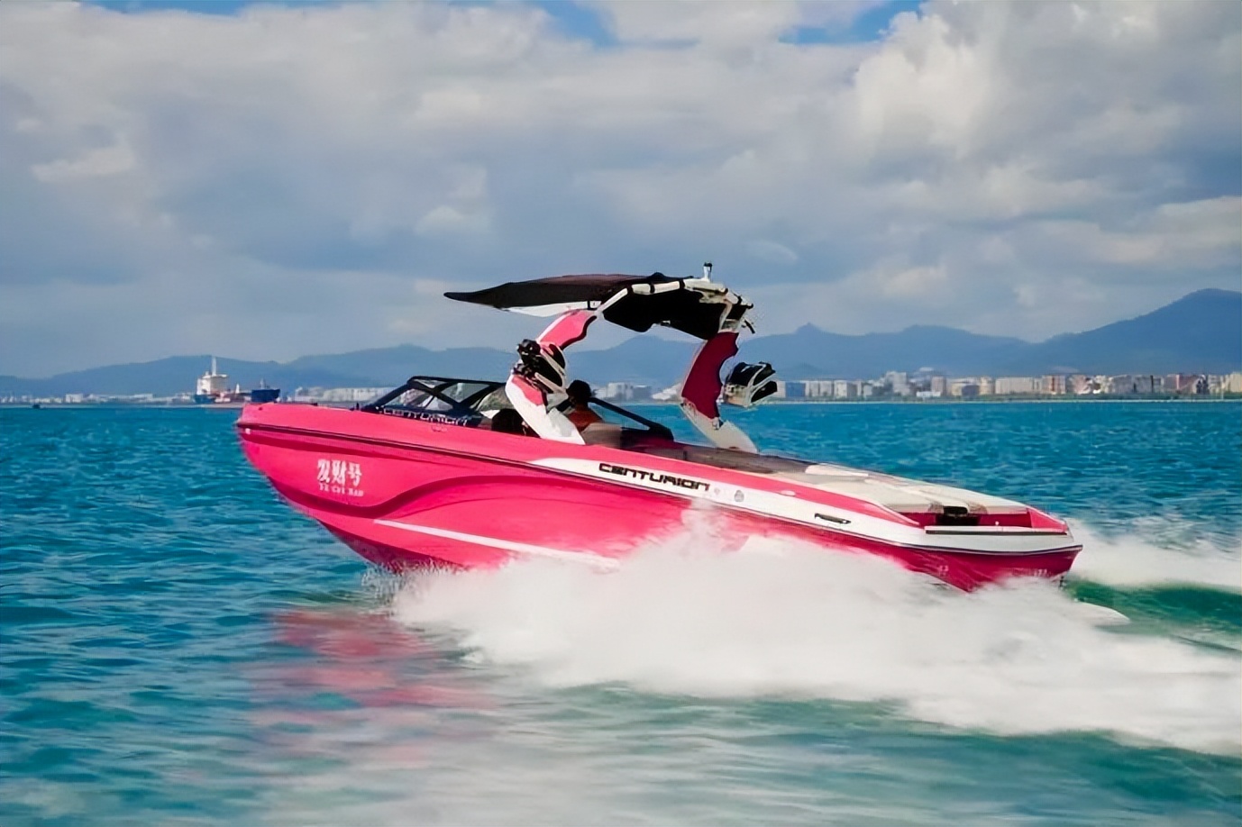 别再露营了，这5项小众运动才是社交天花板