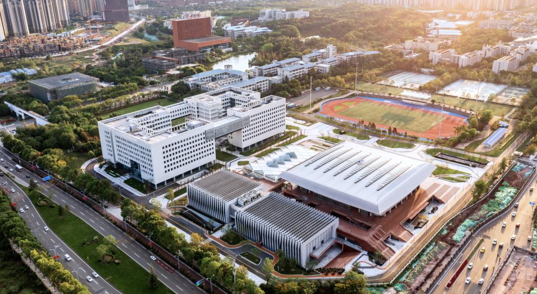 高考顺利！欢迎你来重庆，续写与重大的未来故事