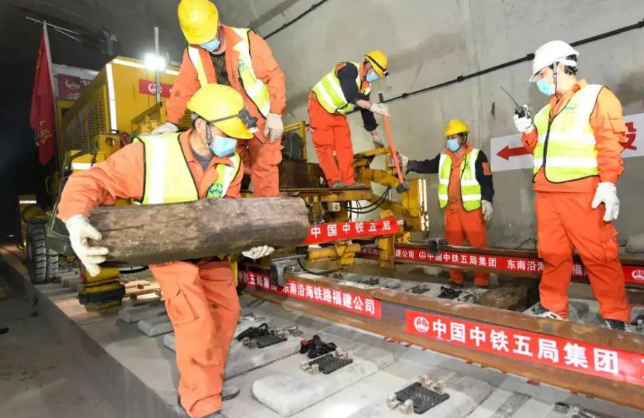 铁路局春招这三类学生很有优势,铁路局春招什么时候开始呢