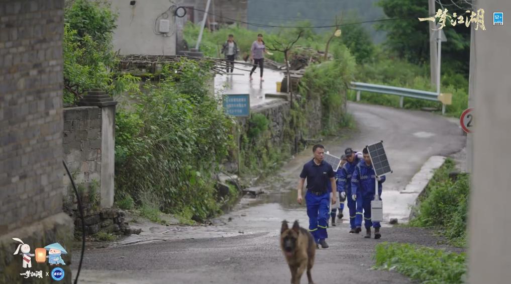 凡人之躯比肩神明卧底,凡人之躯比肩神明武侠