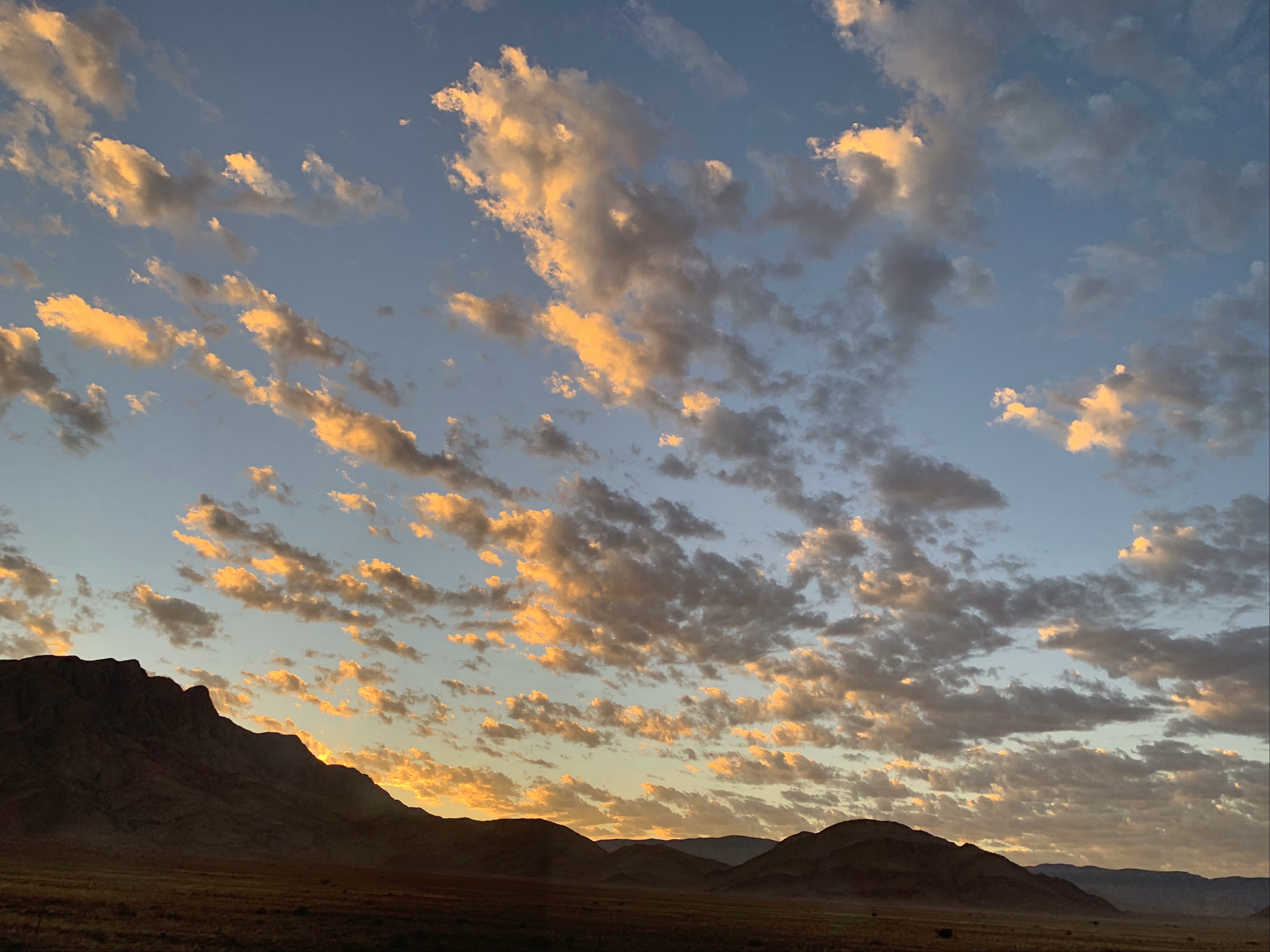 绾崇背姣斾簹绾㈣壊娌欐紶,绾崇背姣斾簹娌欐紶涔嬫梾