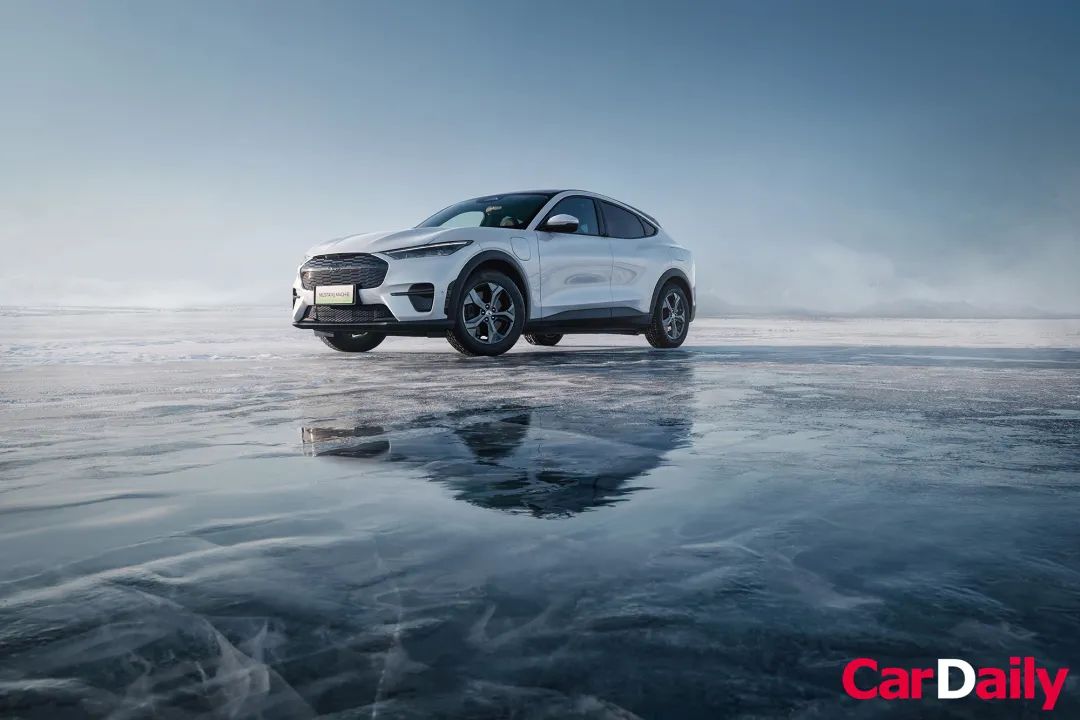 怎么在冰雪路面骑摩托,怎么在冰雪路面漂移