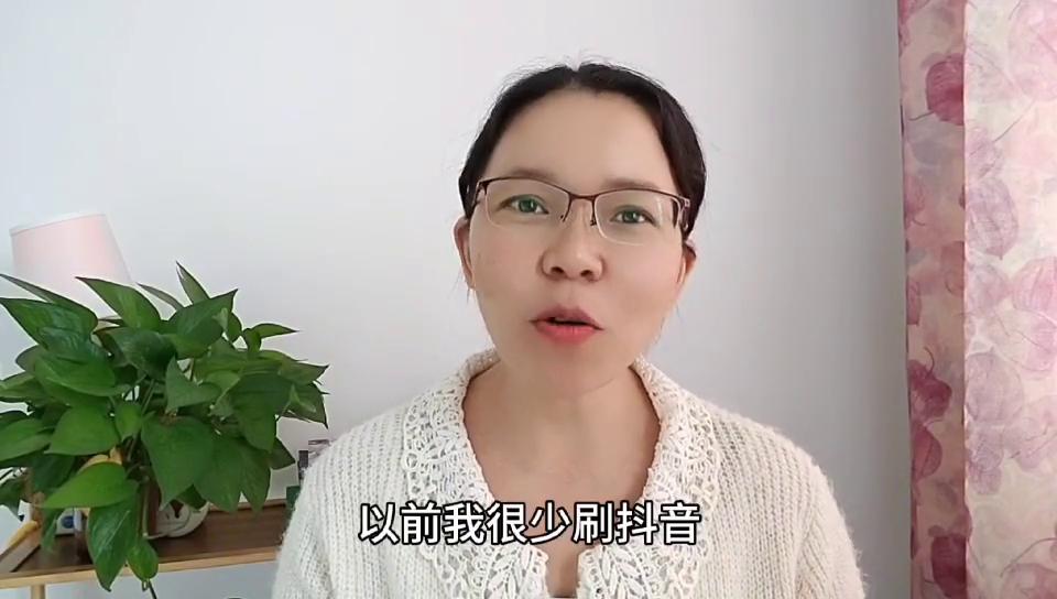 拍视频还能赚点零花钱,拍视频也可以赚到很多钱