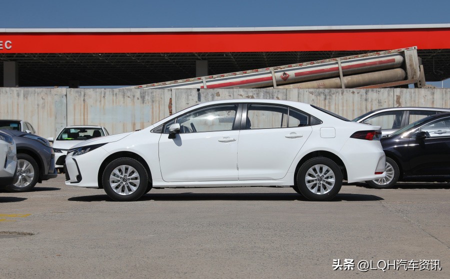 11w落地卡罗拉值不值,2022年买丰田卡罗拉哪个版最合适