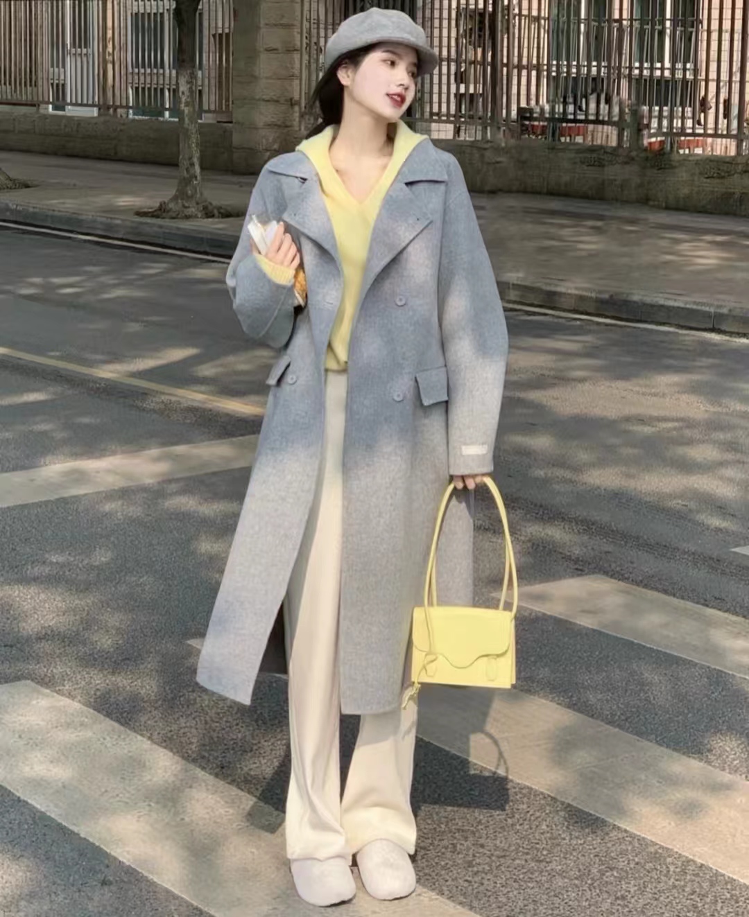 中款深灰色大衣怎么搭配好看,maxmaralabbro灰色大衣