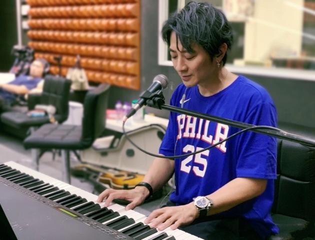 直播间卖假货翻车的有几位明星,香港过气明星直播卖假货