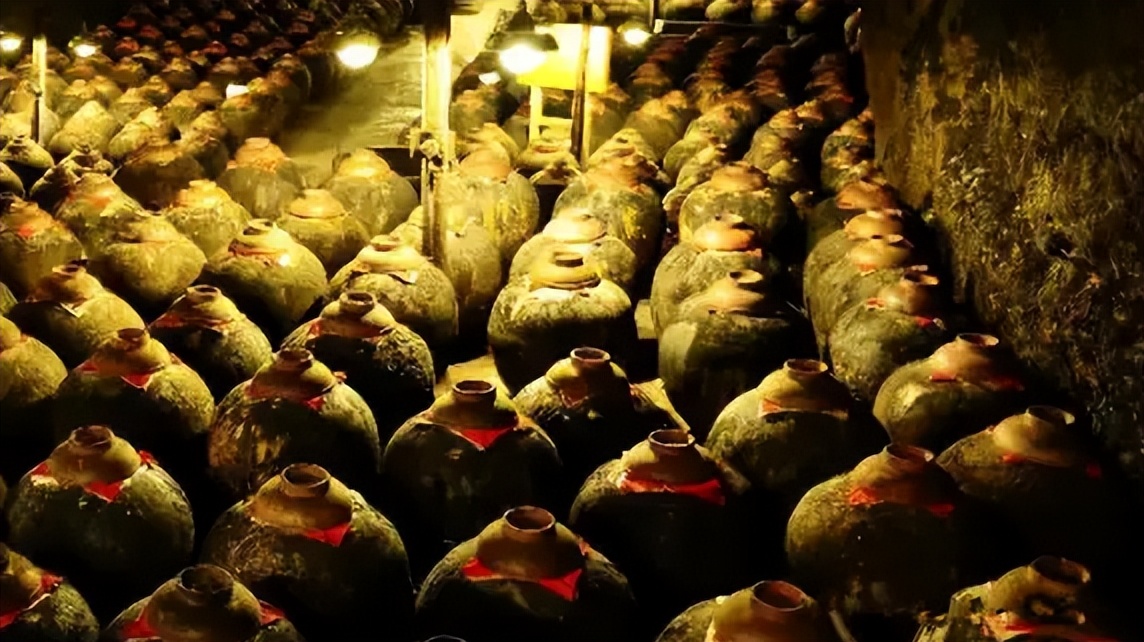 农村自酿纯粮酒喝多了为什么不好,农村散装粮食酒靠谱吗